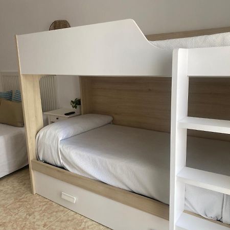 Hostal Andalucia Nerja Luaran gambar