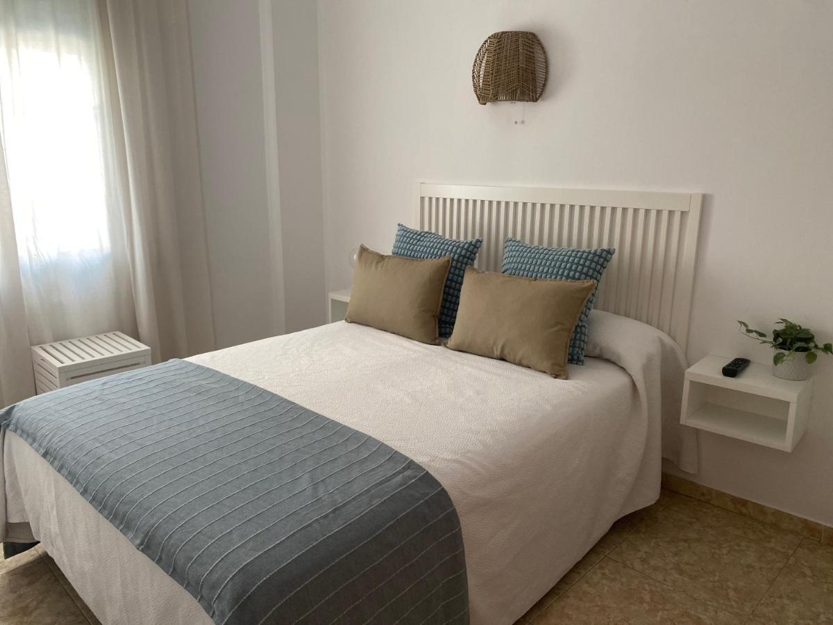 Hostal Andalucia Nerja Luaran gambar