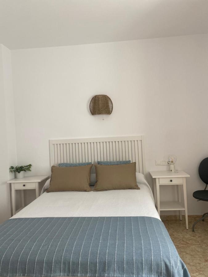 Hostal Andalucia Nerja Luaran gambar