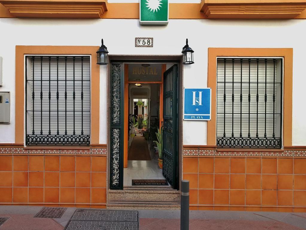 Hostal Andalucia Nerja Luaran gambar