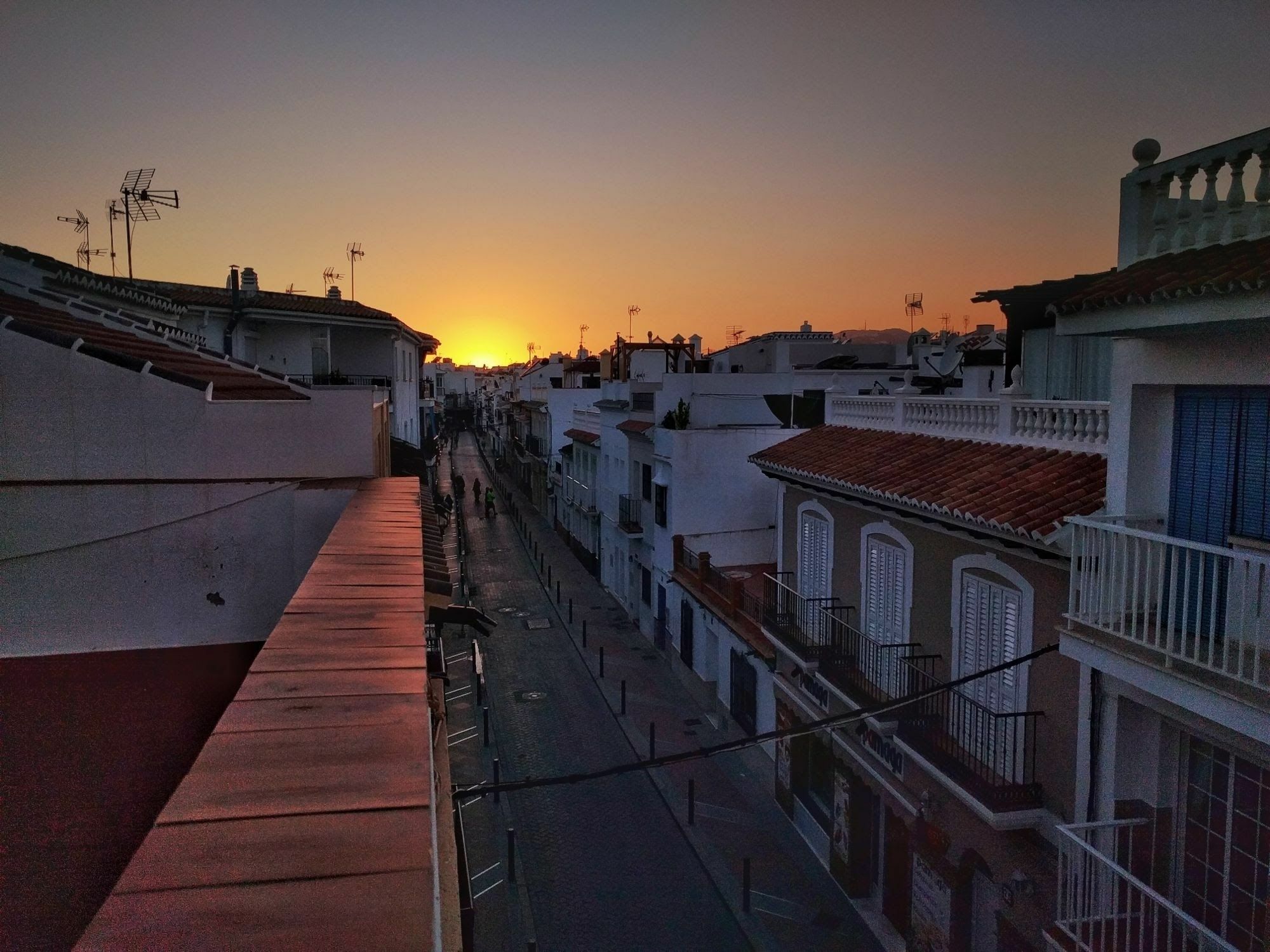 Hostal Andalucia Nerja Luaran gambar